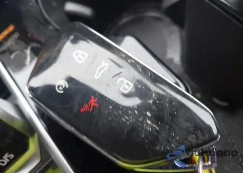 2026 Volkswagen Atlas Sel Premium R-Line z USA, uszkodzony, nr VIN 1V2FN2CA6TC521589